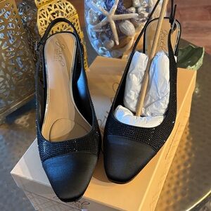 Jewel Badgley Mischka Black Satin Slingback Block Heels-Tatum size 11